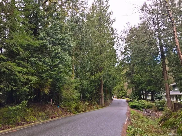 22 Honeycomb Ln, Bellingham, WA 98229