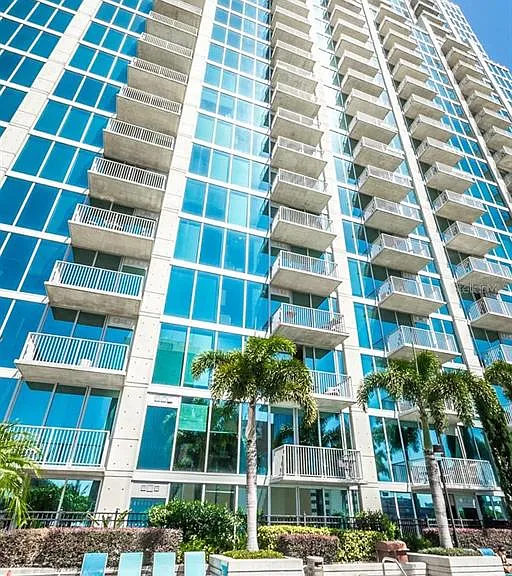 777 N Ashley Dr #2403 — Photo 2