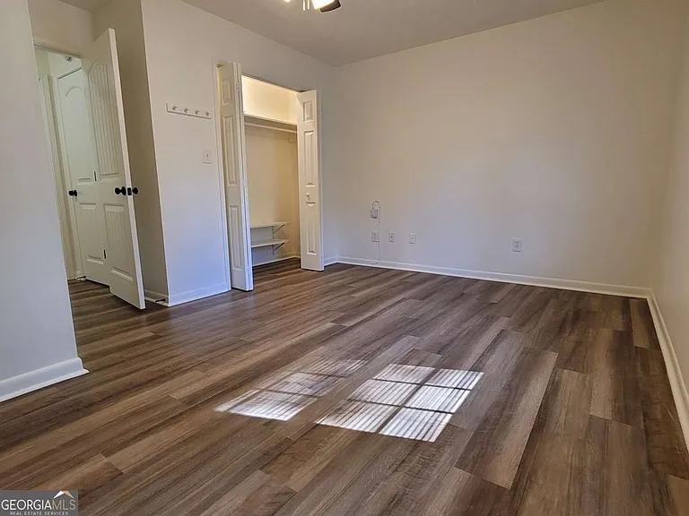 47 W New St #B — Photo 18