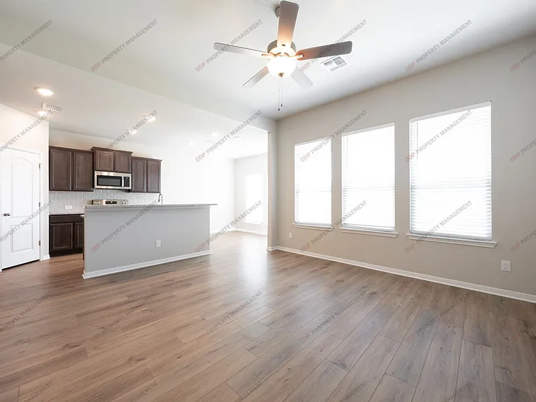 5432 Friars Loop — Photo 7