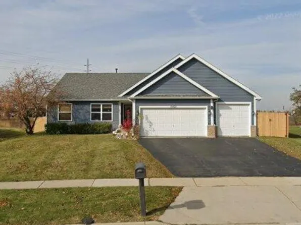 10562 Casselberry N, Huntley, IL 60142