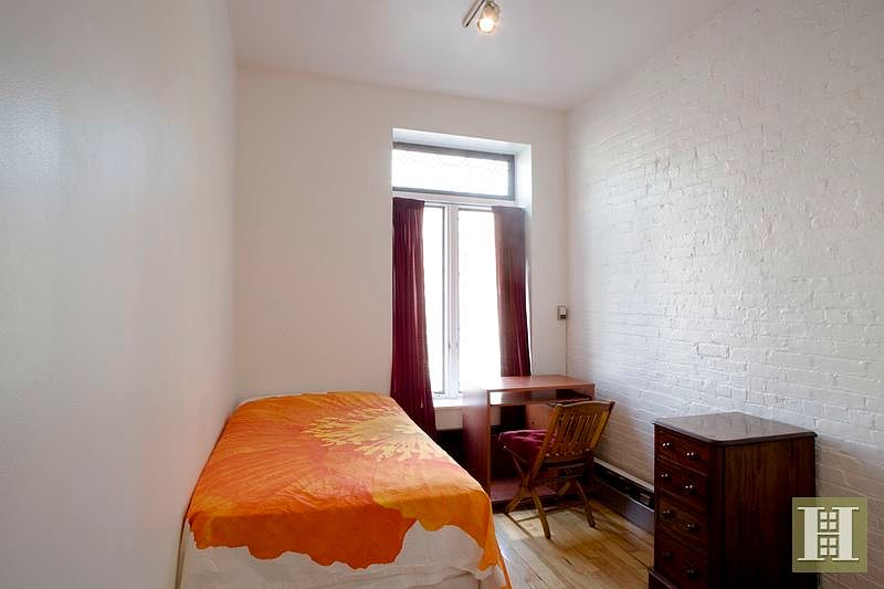 2nd image of 525 Broome St APT 7