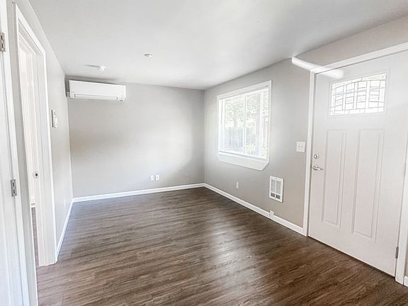3rd image of 2436-2474 Lee St SE #Don2468
