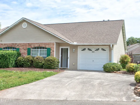 7443 Creek Song Ct, Knoxville, TN 37920