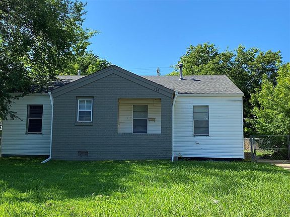 2nd image of 128 W Lilac Ln