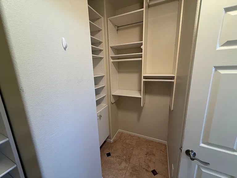 231 Camino Toluca — Photo 32