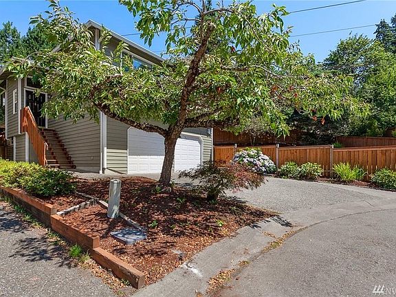 4th image of 6106 115th Pl SE