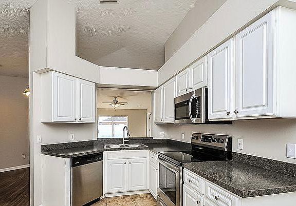 5th image of 12104 Feldwood Creek Ln