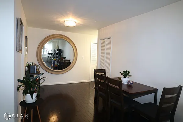 Sold by Kian Realty | media 19