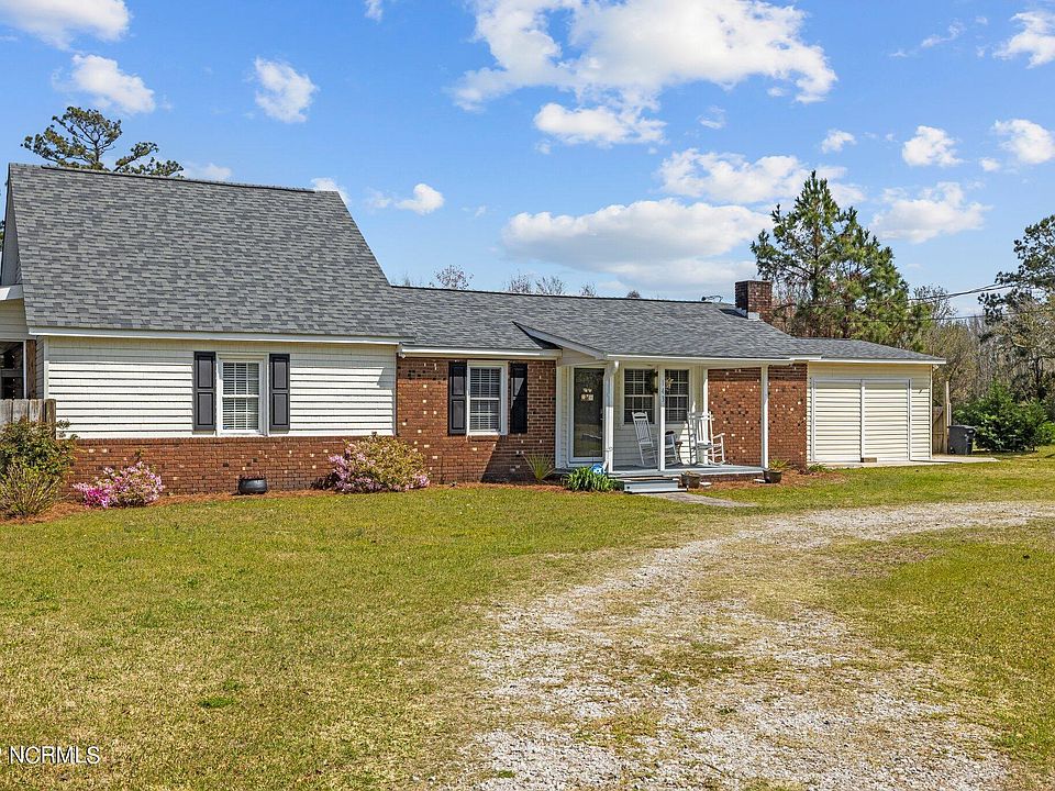 143 Salty Shores Road, Newport, NC 28570 | Zillow