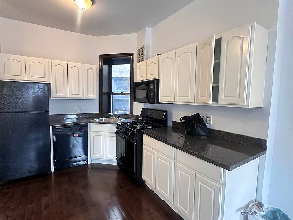1st image of 781 9th Ave #5F
