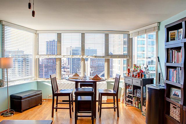 1st image of 525 W Hawthorne Pl APT 1902