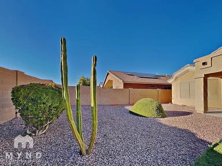 12813 W Aster Dr — Photo 19