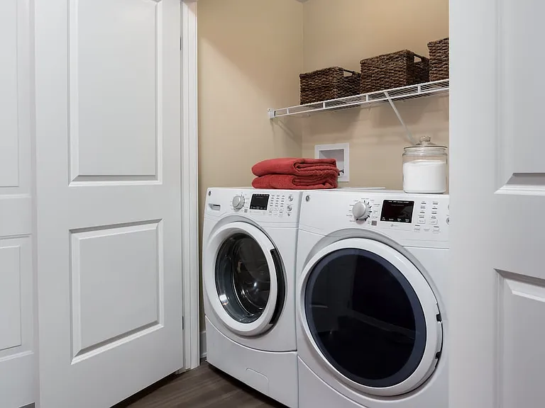 In-Unit Washer and Dryer