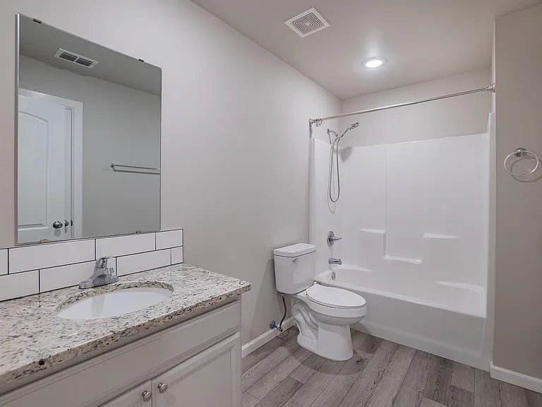 1300 Sonora Rd #B — Photo 8