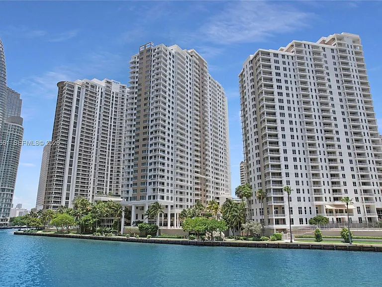 801 Brickell Key Blvd #2210 — Photo 2