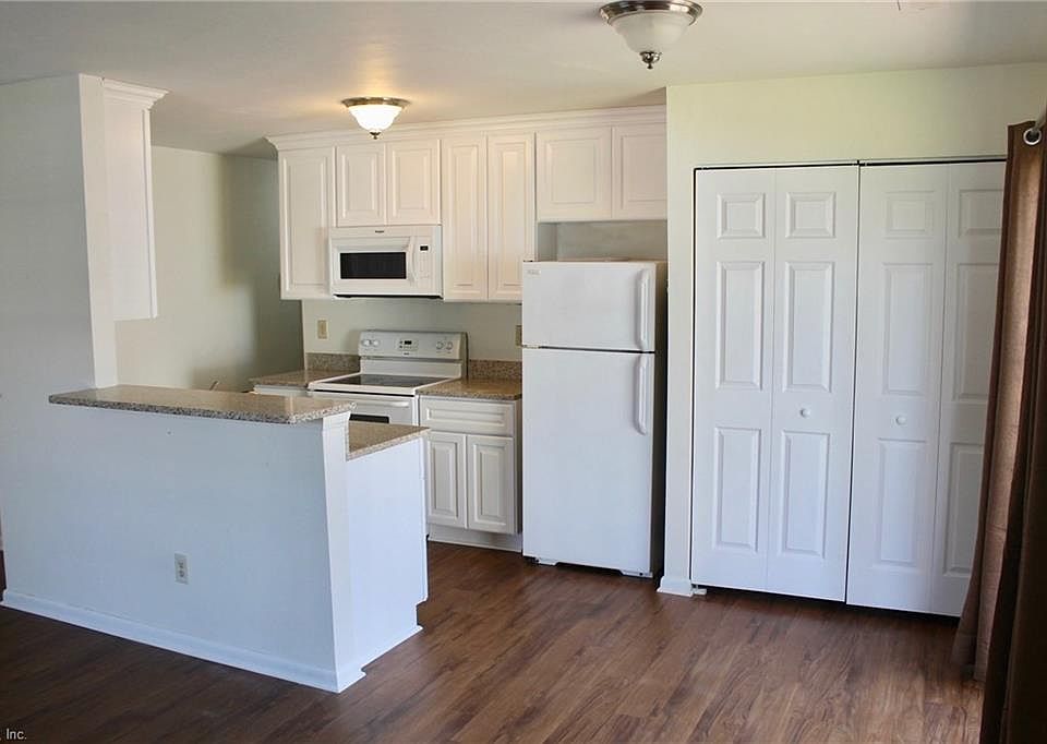 1st image of 729 Lincoln Ave