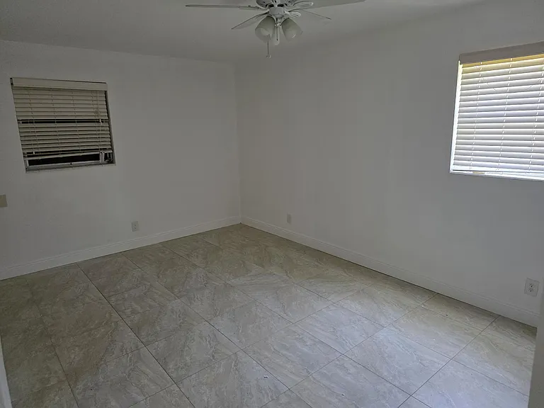 2667 Old Donald Ross Rd — Photo 5