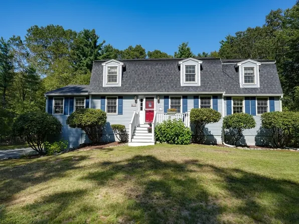 79 Taylor Rd, Stow, MA 01775