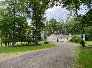 2773 County House Woods Rd, Bluff Pt, NY 14478