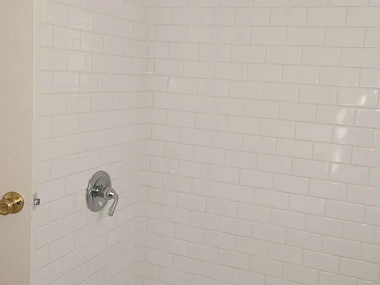 09 Walk In Shower_02272026