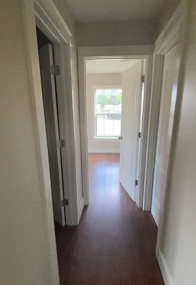 1000 Avenue D — Photo 22
