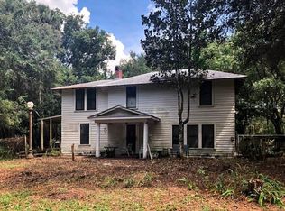 35335 Poinsettia Ave, Fruitland Park, FL 34731
