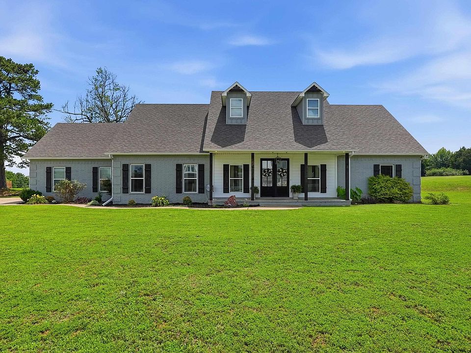 1st image of 33 Pear Cir