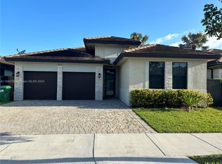 15101 SW 28th St, Miami, FL 33185