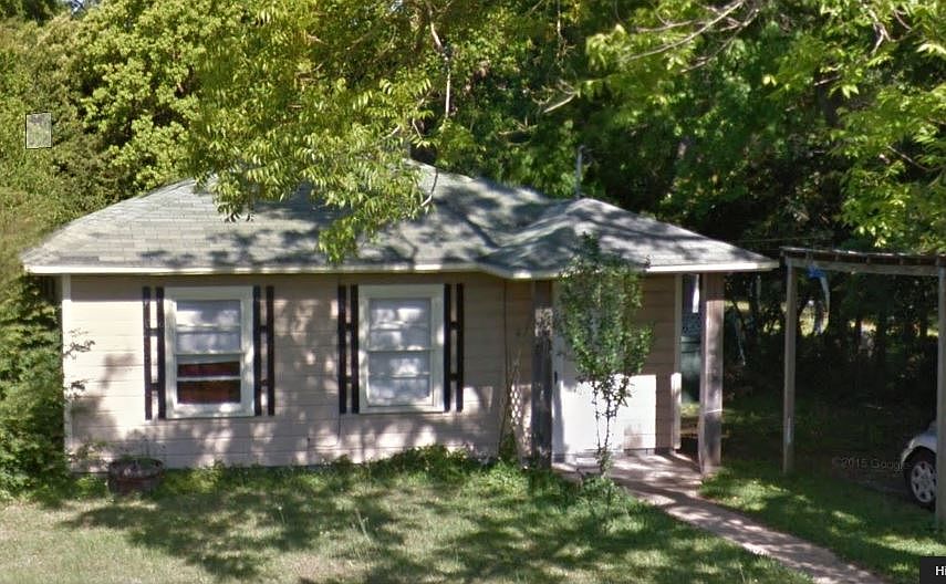 1st image of 1215 N 46th Ave