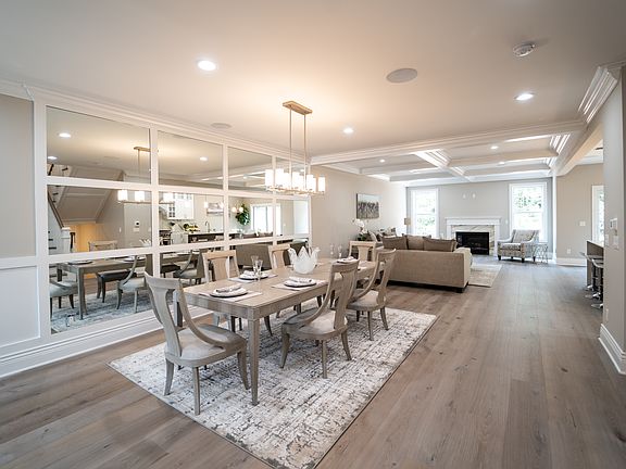 3rd image of 304 Tiffany Way #304