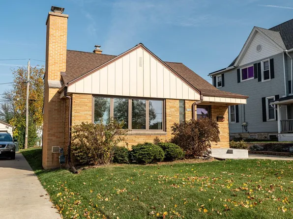 9700 West Lincoln AVENUE, West Allis, WI 53227
