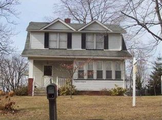 4722 Ellwood Rd, New Castle, PA 16101