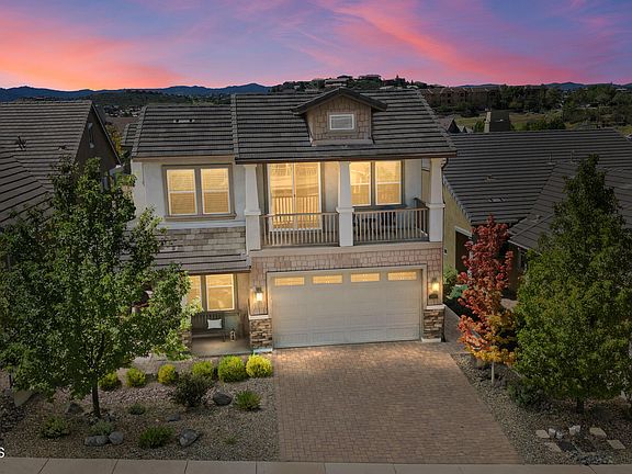 4th image of 2217 Calgary Dr