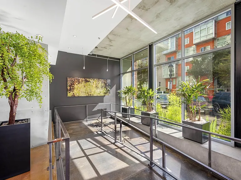 1050 Island Ave #425 — Photo 31