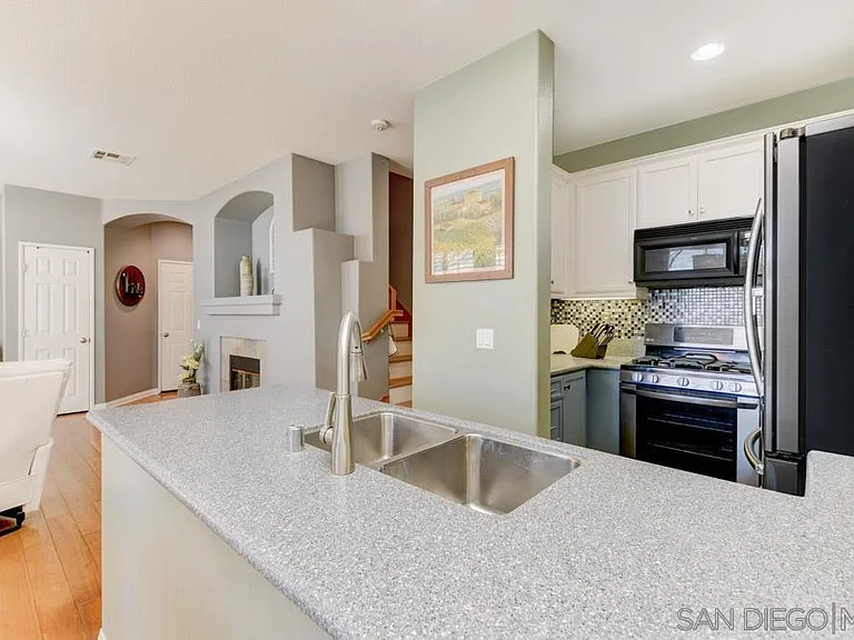 3755 Jetty Point — Photo 9