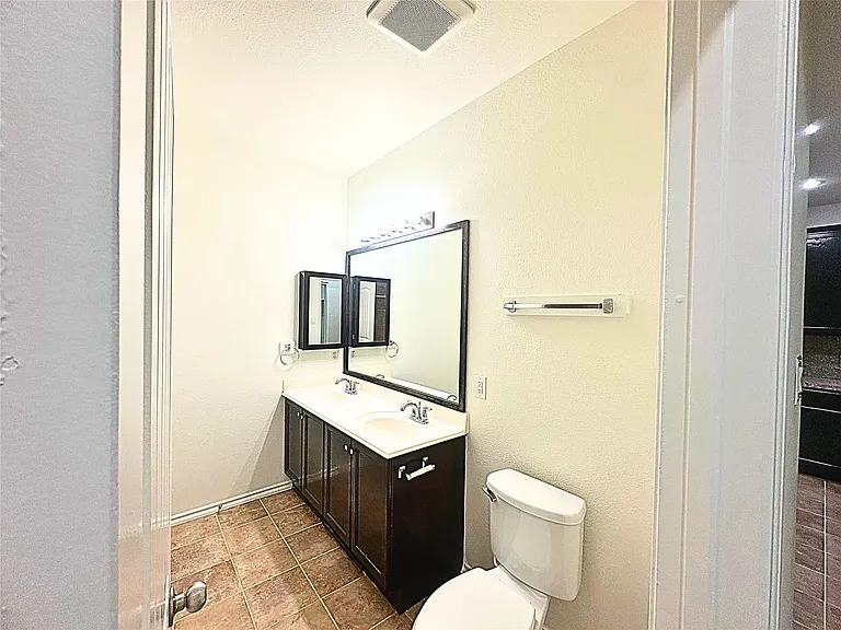 8218 Nagy Hill St — Photo 24