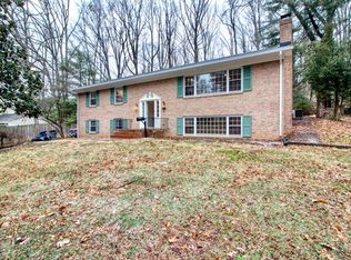 7404 Churchill Rd, Mc Lean, VA 22101