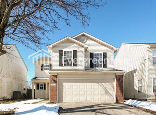 3932 Roundwood Dr, Indianapolis, IN 46235