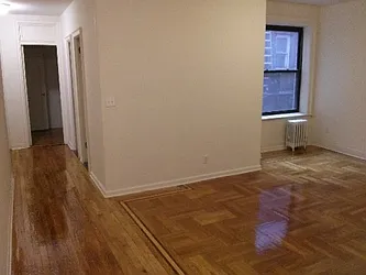 Rented by Elinor Taasa, LREB