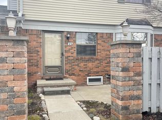 1861 N Arbor Way Dr APT 20, Canton, MI 48188