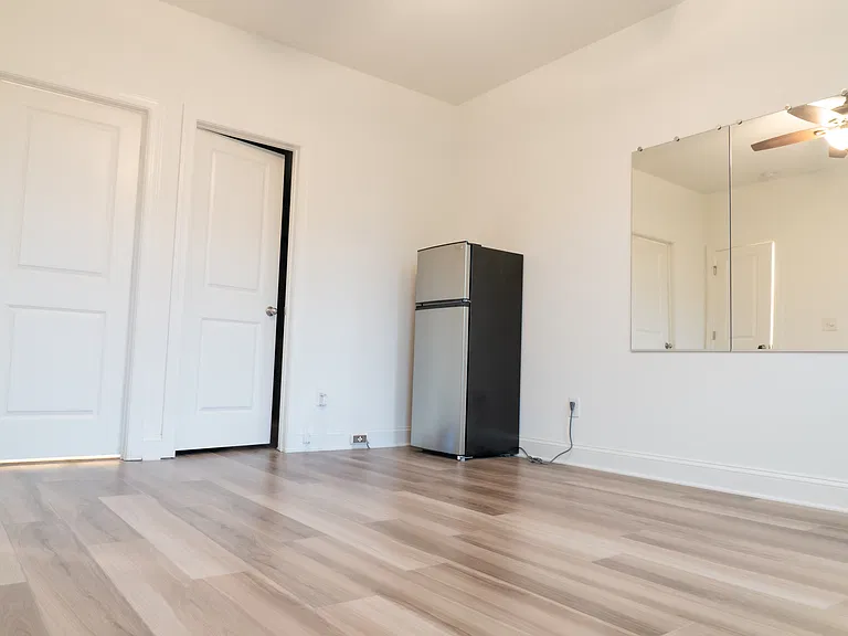 604 Amaranth Dr — Photo 8