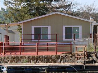 12980 Island Dr, Clearlake Oaks, CA 95423