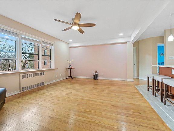 5th image of 505 E Lincoln Ave APT E211