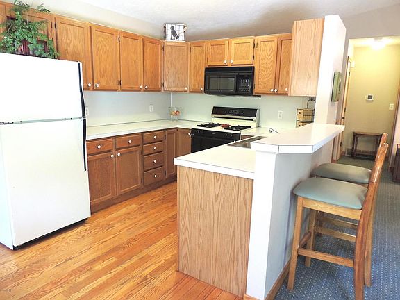 4th image of 4580 Summer Creek Ln SE