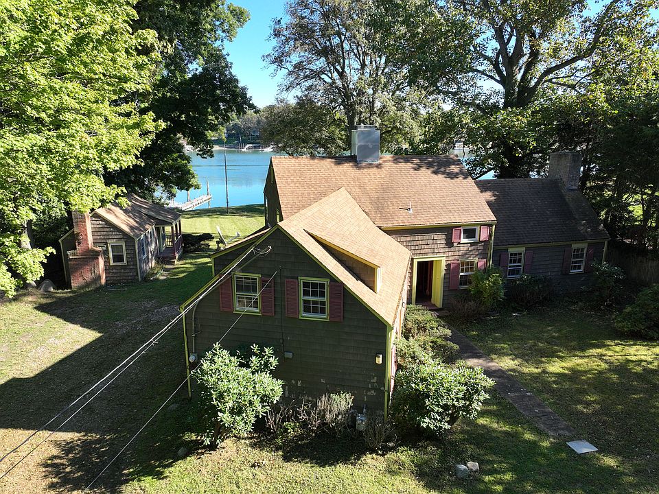 1st image of 185 Old Field Rd
