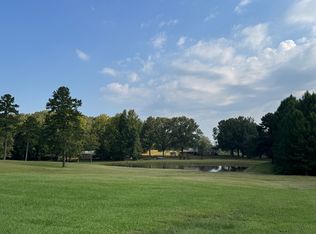 2200 Perry Rd, Grenada, MS 38901