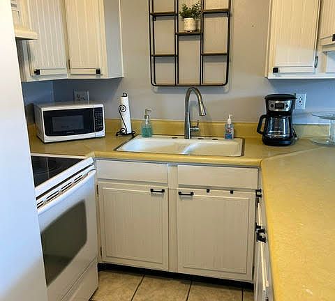 3rd image of 1429 N Atlantic Ave APT 331