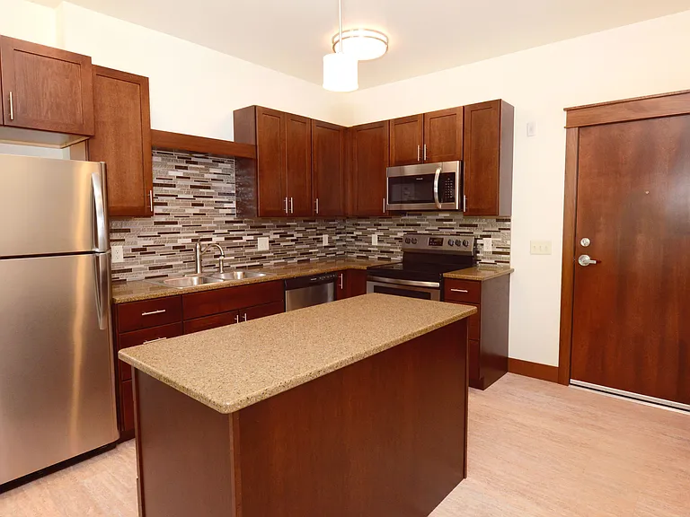 Grandview Heights — Photo 13