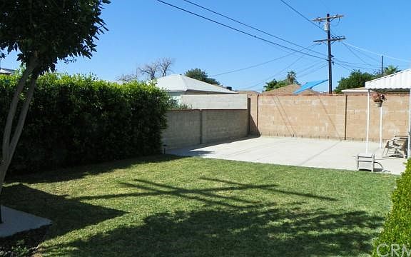 3rd image of 9055 Varna Ave